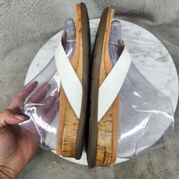 Vionic Shoes Womens  Size 6 Daniela White Leather Strap Cork Sandals *GUC* - Picture 6 of 12
